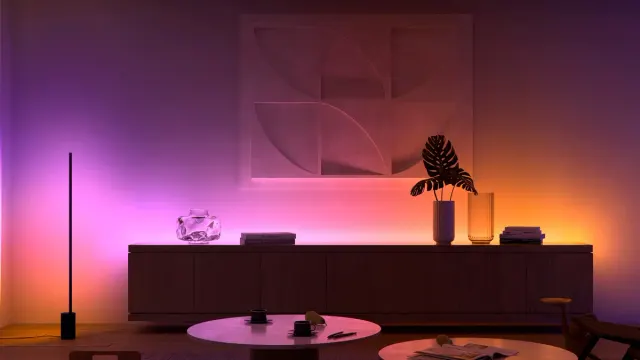 salotto con luci ambient philips hue
